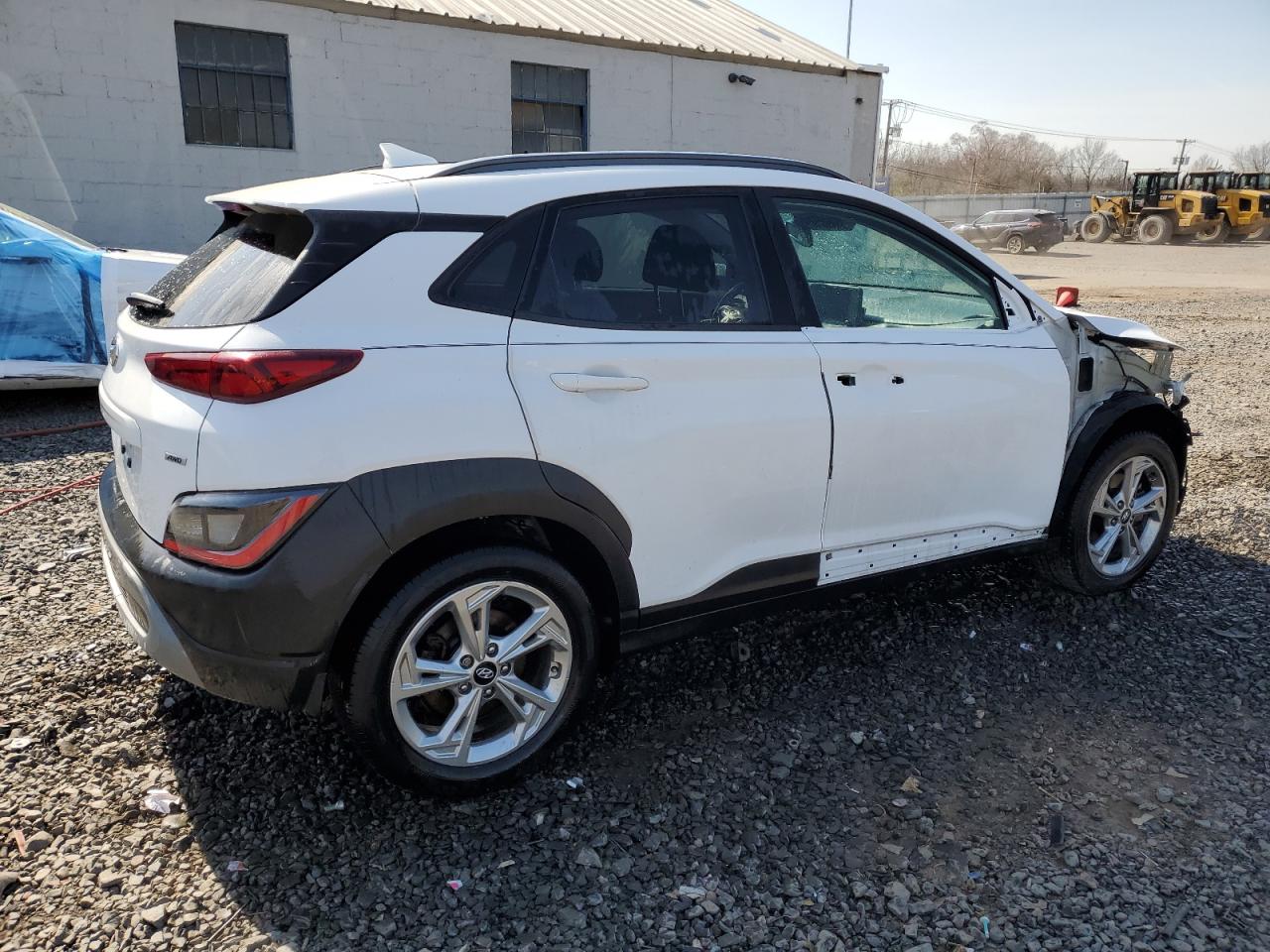 2022 Hyundai Kona VIN KM8K6CAB8NU849362 Copart auction photo, front end / side damage thumbnail 3