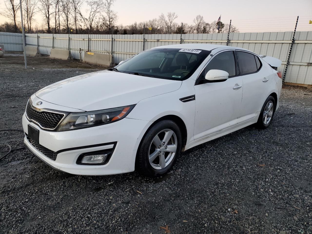 2014 KIA Optima VIN 5XXGM4A7XEG297676