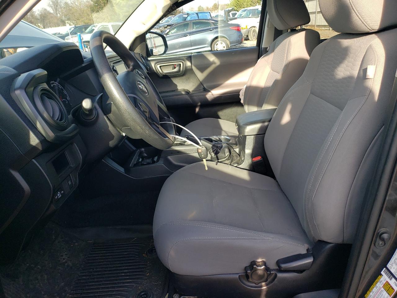 2019 Toyota Tacoma VIN 3TMCZ5AN2KM271121 Copart auction photo, side / undercarriage damage thumbnail 7