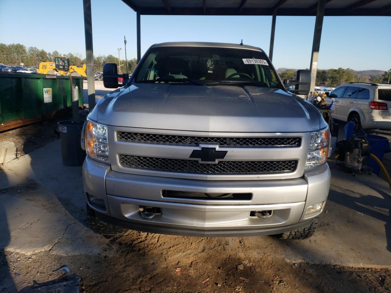 2011 Chevrolet Silverado VIN 1GCRKSE32BZ400205 Copart auction photo, rear end / side damage thumbnail 5