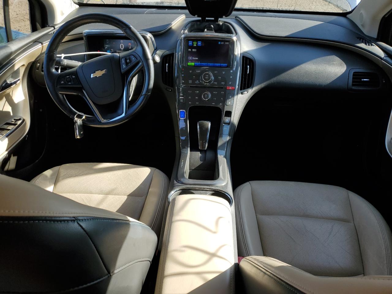 2012 Chevrolet Volt VIN 1G1RD6E49CU107323 Copart auction photo, front end / minor dent/scratches damage thumbnail 8