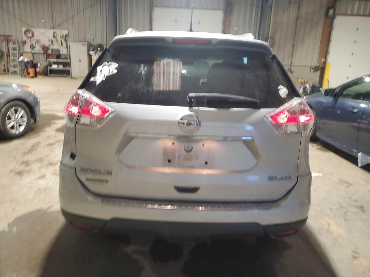 2015 Nissan Rogue VIN 5N1AT2MV2FC807362 Copart auction photo, front end damage thumbnail 6