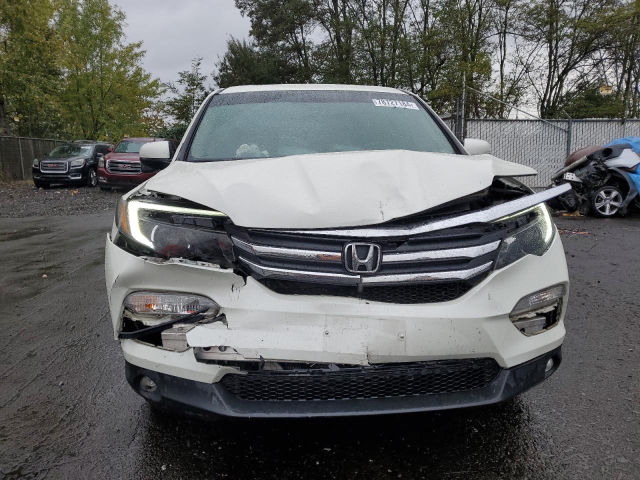 2017 Honda Pilot VIN 5FNYF6H56HB002692 Copart auction photo, frame damage / front end damage thumbnail 5