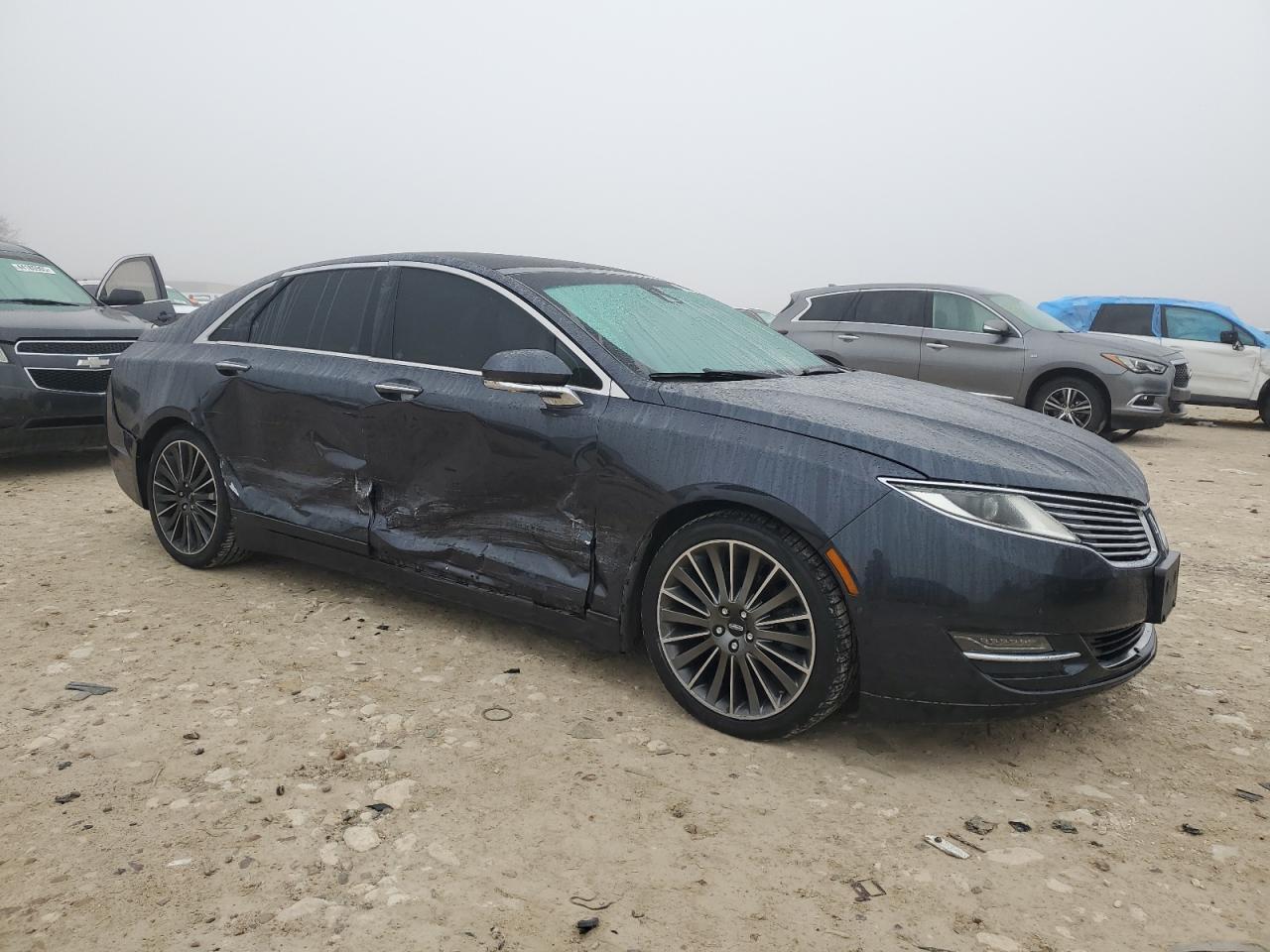 2014 Lincoln MKZ VIN 3LN6L2JK7ER827185 Copart auction photo, side / minor dent/scratches damage thumbnail 4