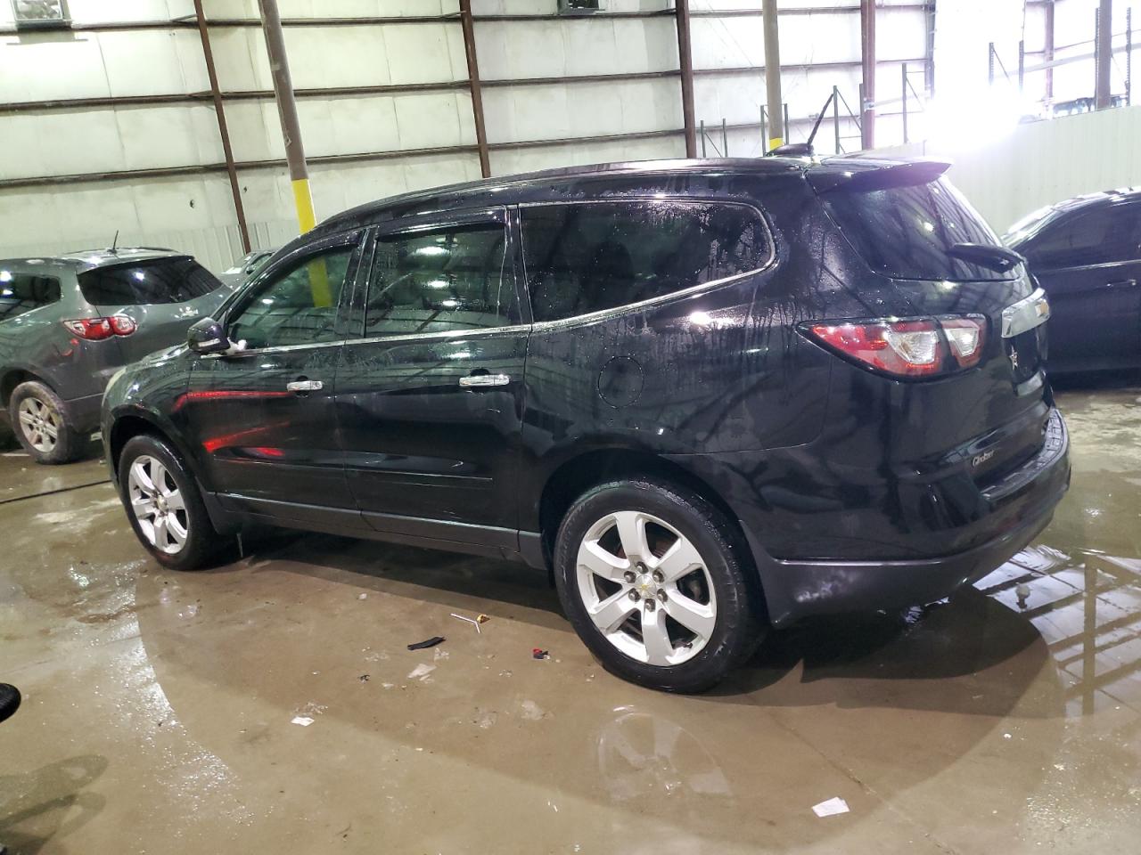 2016 Chevrolet Traverse VIN 1GNKRGKD2GJ105948 Copart auction photo, rear end damage thumbnail 2