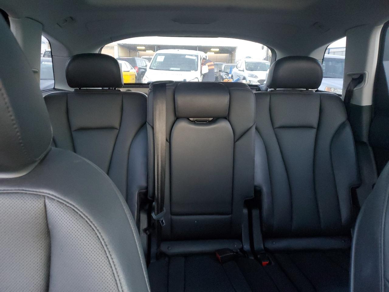 2017 Audi Q7 VIN WA1VAAF71HD056668 Copart auction photo, rear end / side damage thumbnail 10