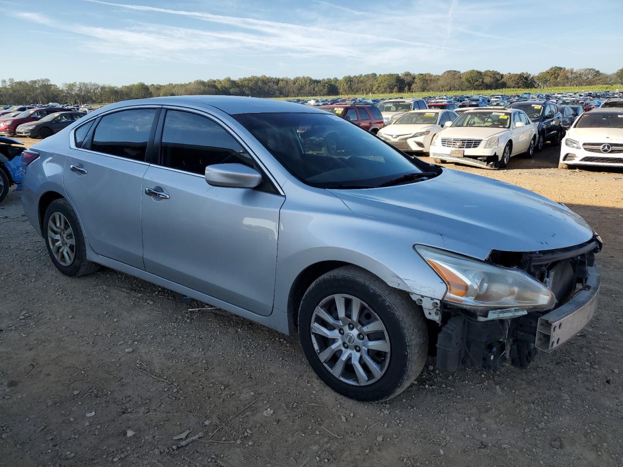 2015 Nissan Altima VIN 1N4AL3AP4FC223759 Copart auction photo, front end damage thumbnail 4