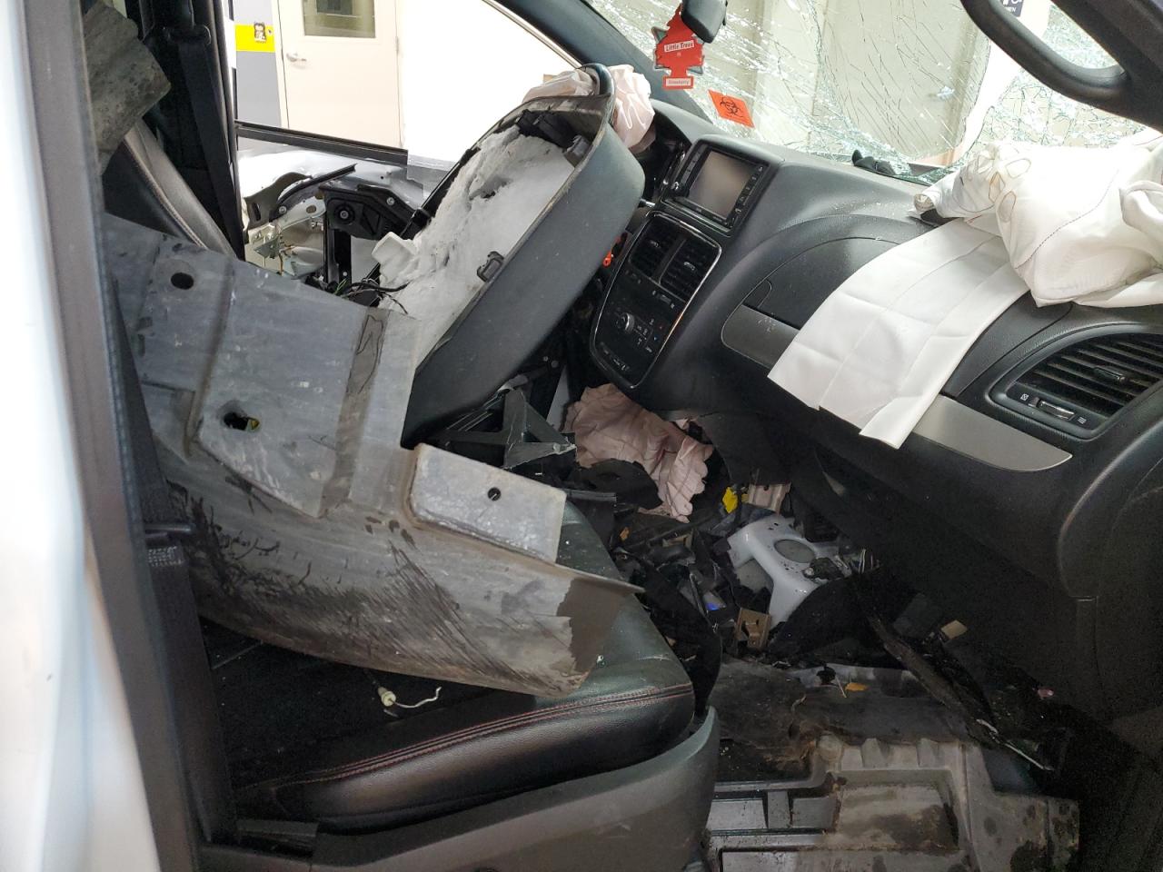 2016 Dodge Caravan VIN 2C4RDGEG4GR264784 Copart auction photo, all over / undercarriage damage thumbnail 7