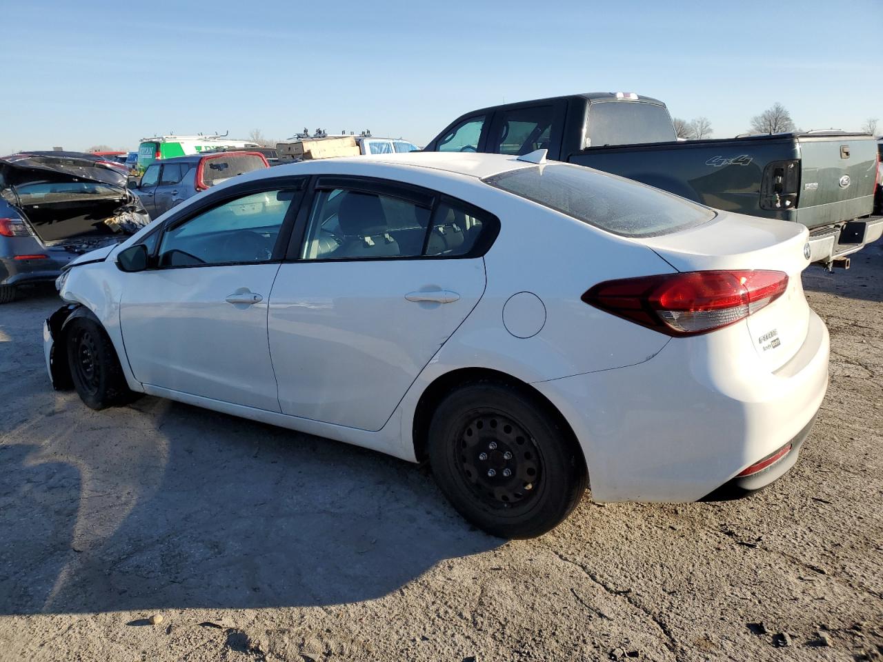 2017 KIA Forte VIN 3KPFK4A74HE031083 Copart auction photo, front end / minor dent/scratches damage thumbnail 2