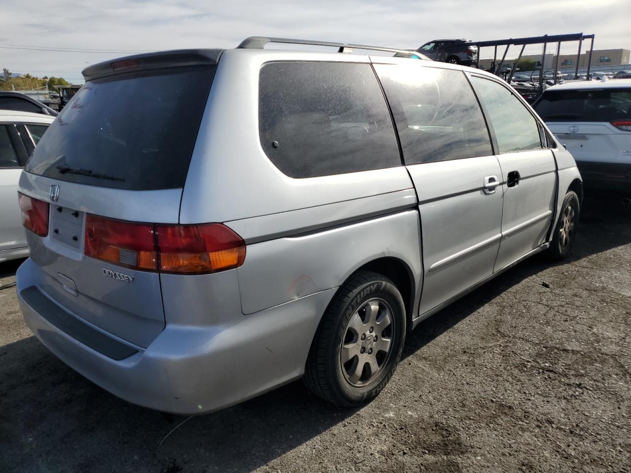 2003 Honda Odyssey VIN 5FNRL18993B121042 Copart auction photo, front end / side damage thumbnail 3