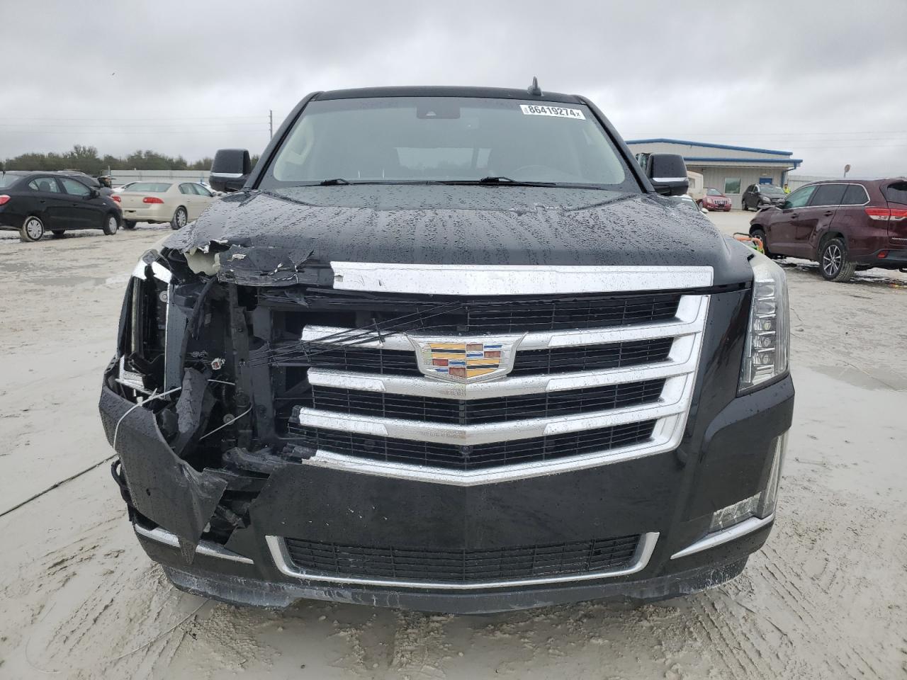 2015 Cadillac Escalade VIN 1GYS4MKJ6FR613409 Copart auction photo, front end damage thumbnail 5