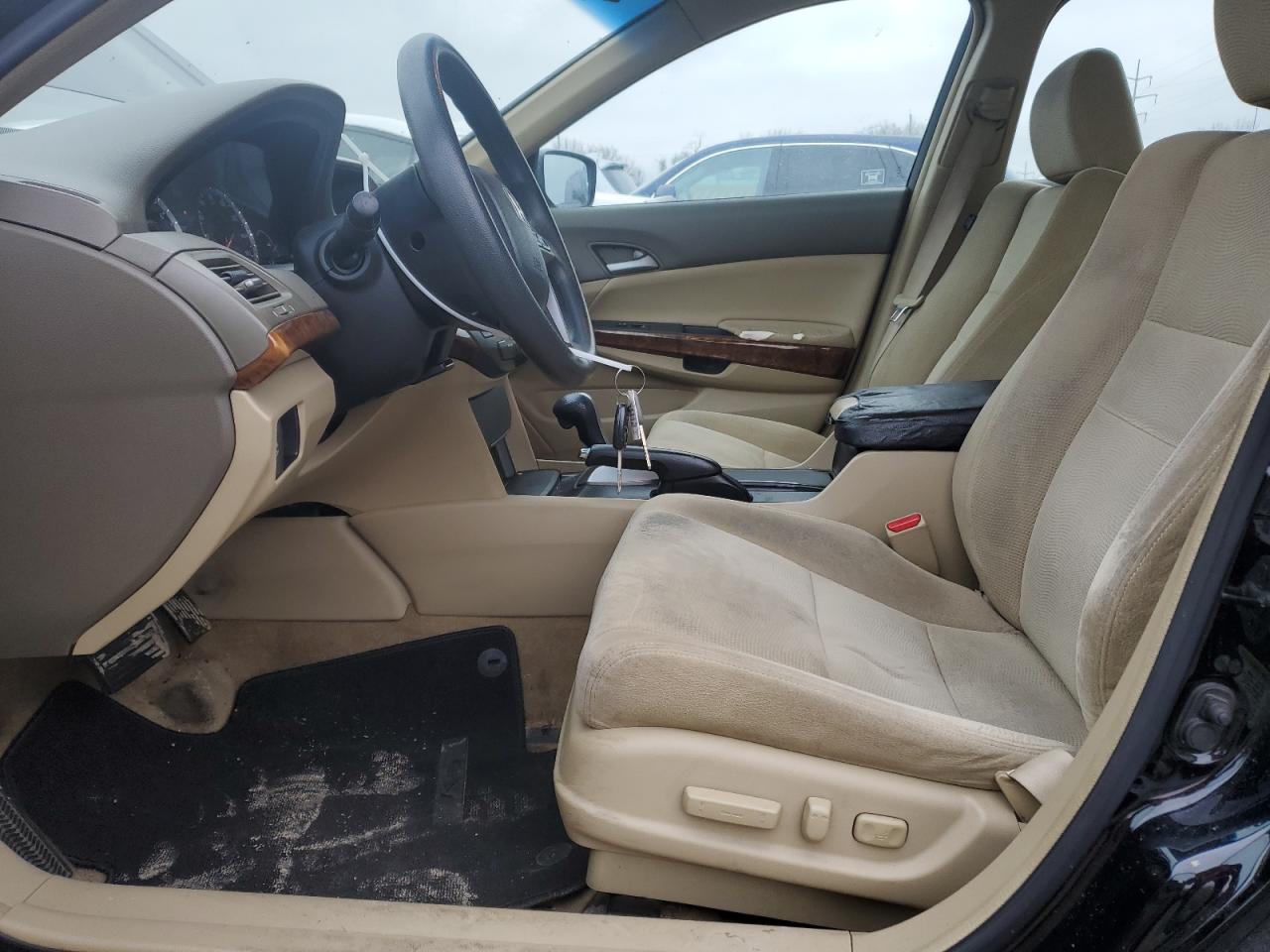 2009 Honda Accord VIN 1HGCP26779A102705 Copart auction photo, front end damage thumbnail 7