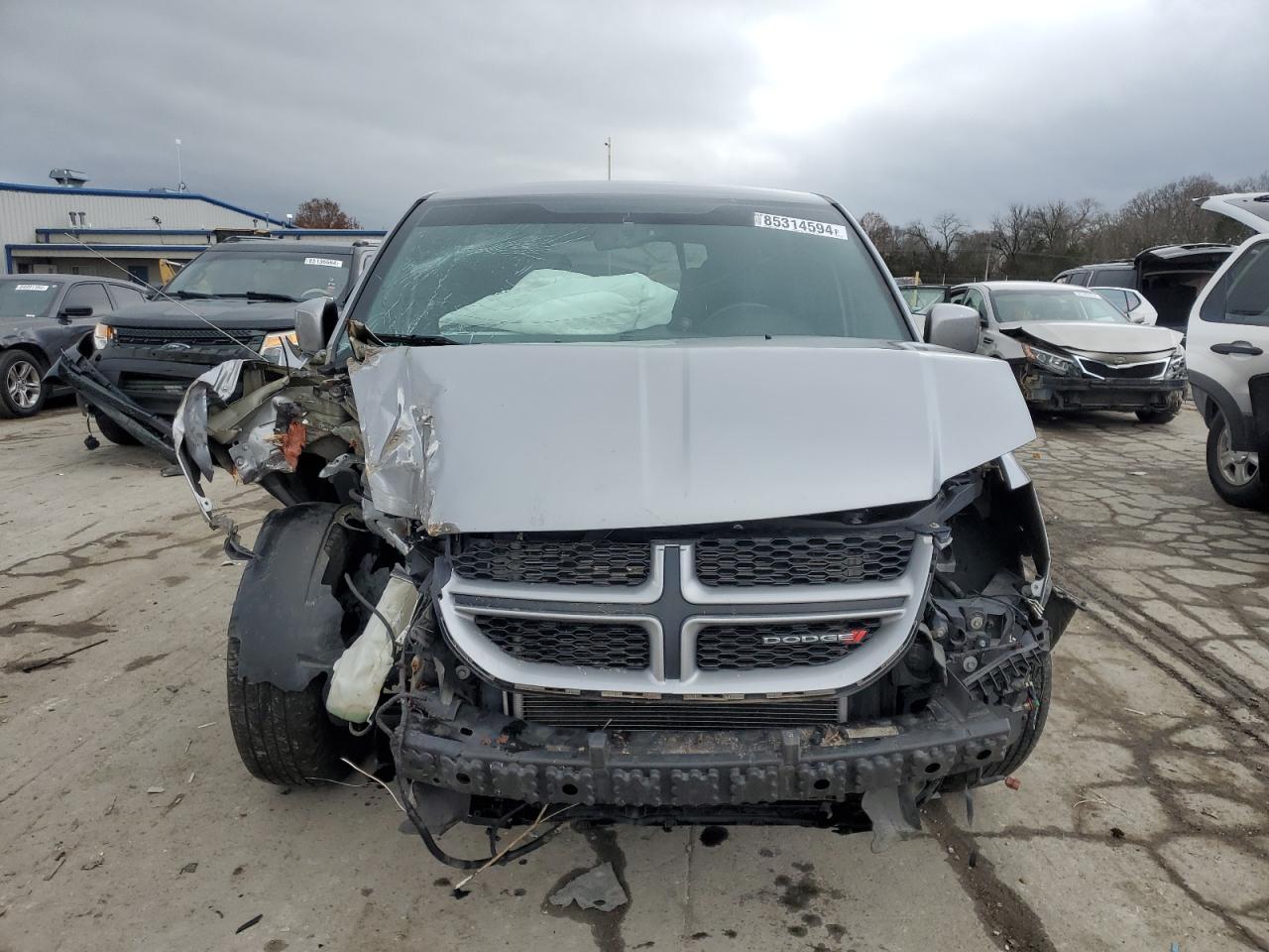 2018 Dodge Caravan VIN 2C4RDGEG4JR140425 Copart auction photo, front end damage thumbnail 5