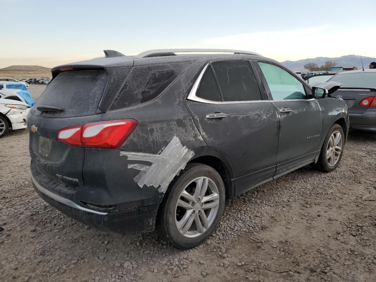 2019 Chevrolet Equinox VIN 3GNAXXEV1KS611476 Copart auction photo, front end damage thumbnail 3