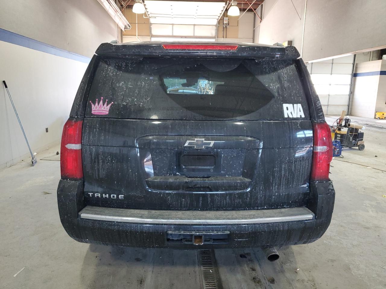 2015 Chevrolet Tahoe VIN 1GNSKCKC9FR729198 Copart auction photo, side / rear end damage thumbnail 6