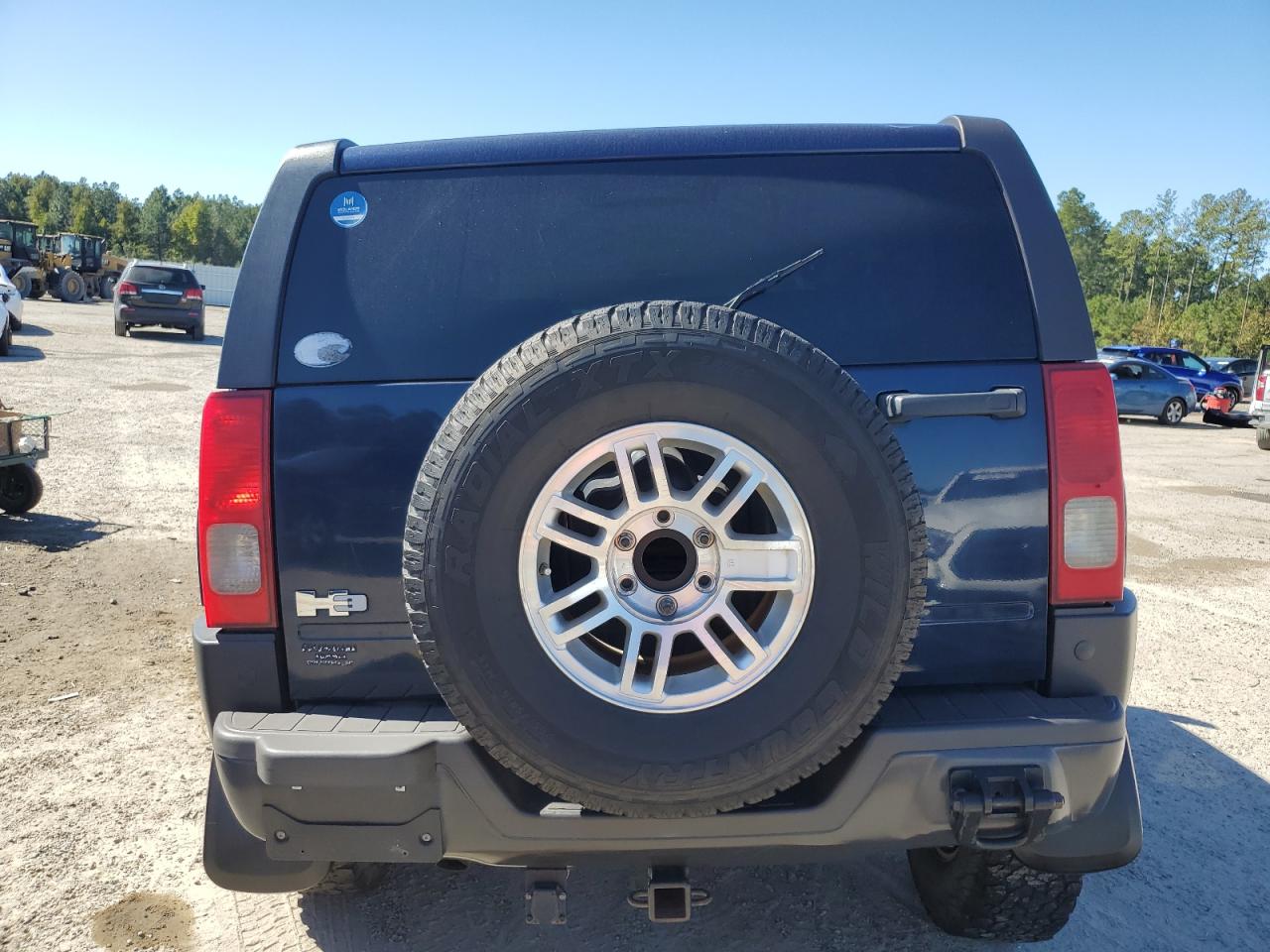 2007 Hummer H3 VIN 5GTDN13E278152219 Copart auction photo, front end / side damage thumbnail 6