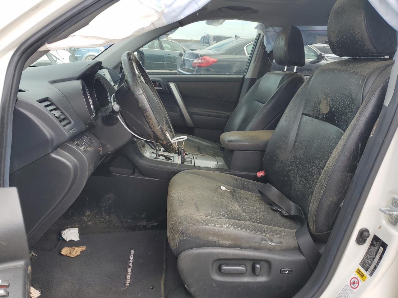 2013 Toyota Highlander VIN 5TDBK3EH4DS215564 Copart auction photo, rear end / front end damage thumbnail 7