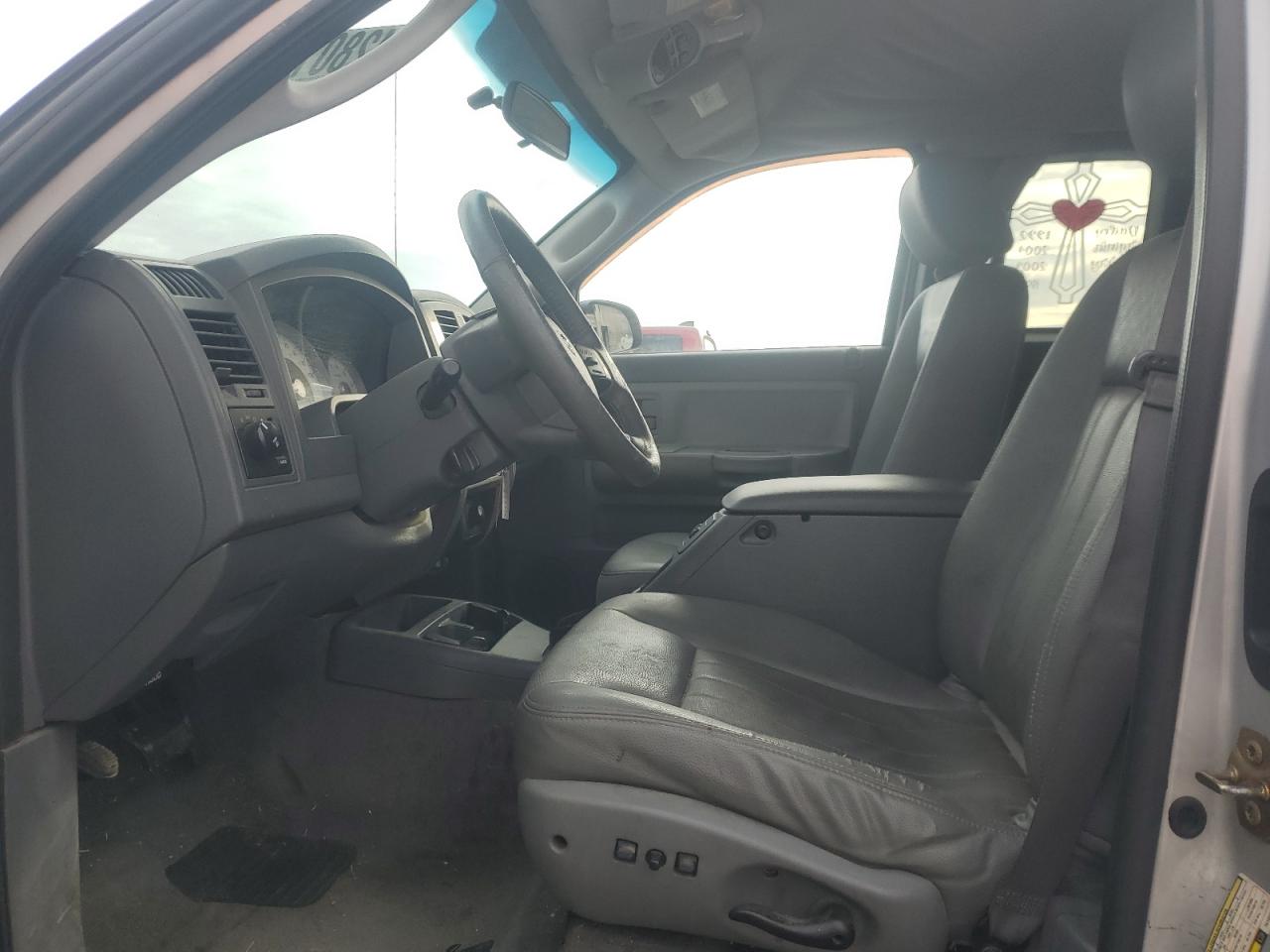 2007 Dodge Dakota VIN 1D7HW42P67S103740 Copart auction photo, front end / rear end damage thumbnail 7