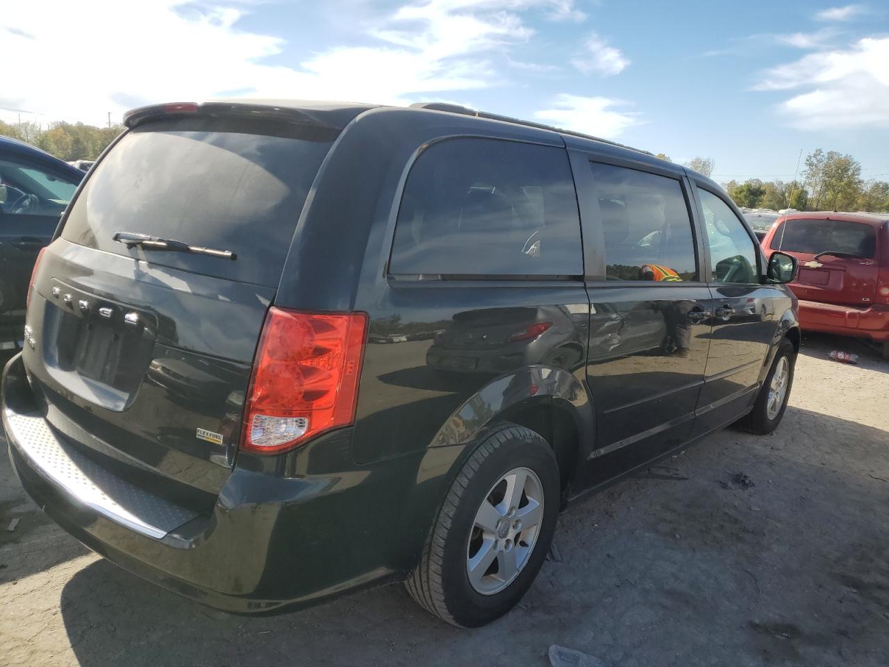 2013 Dodge Caravan VIN 2C4RDGCG8DR521797 Copart auction photo, all over damage thumbnail 3