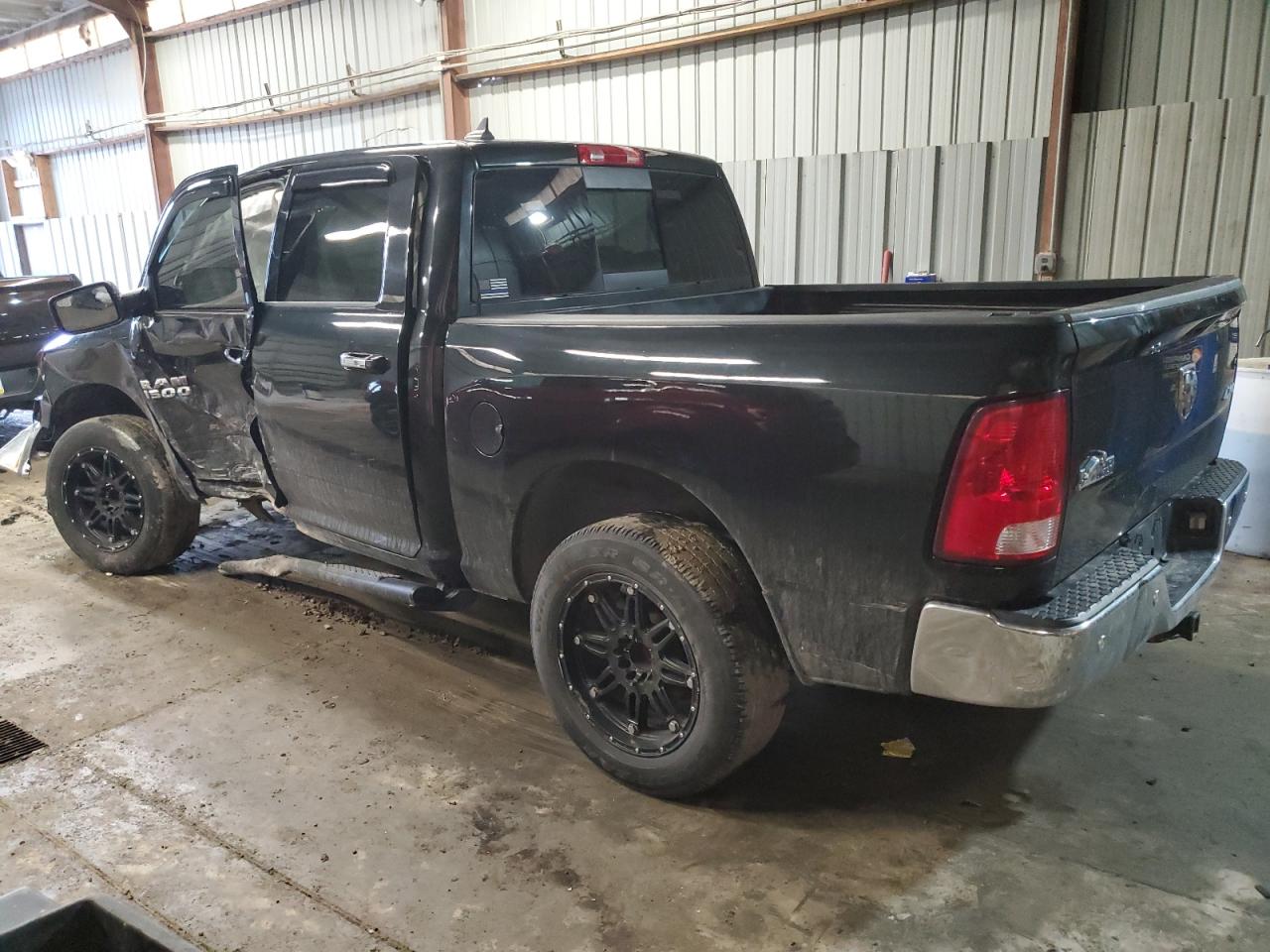 2017 RAM 1500 VIN 1C6RR7LG9HS728079 Copart auction photo, biohazard/chemical / side damage thumbnail 2