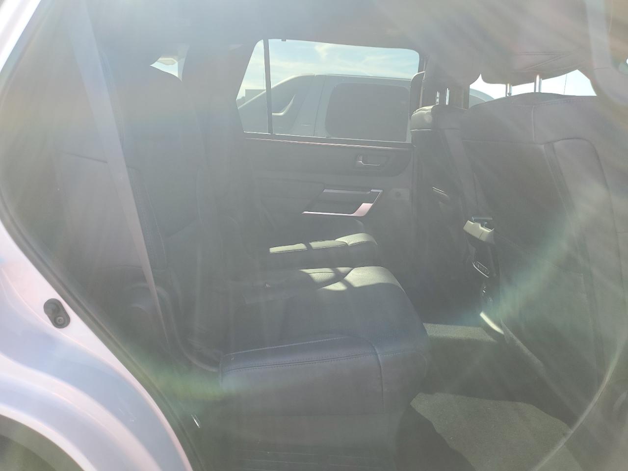 2024 Toyota Sequoia VIN 7SVAAABA5RX021370 Copart auction photo, front end / minor dent/scratches damage thumbnail 11
