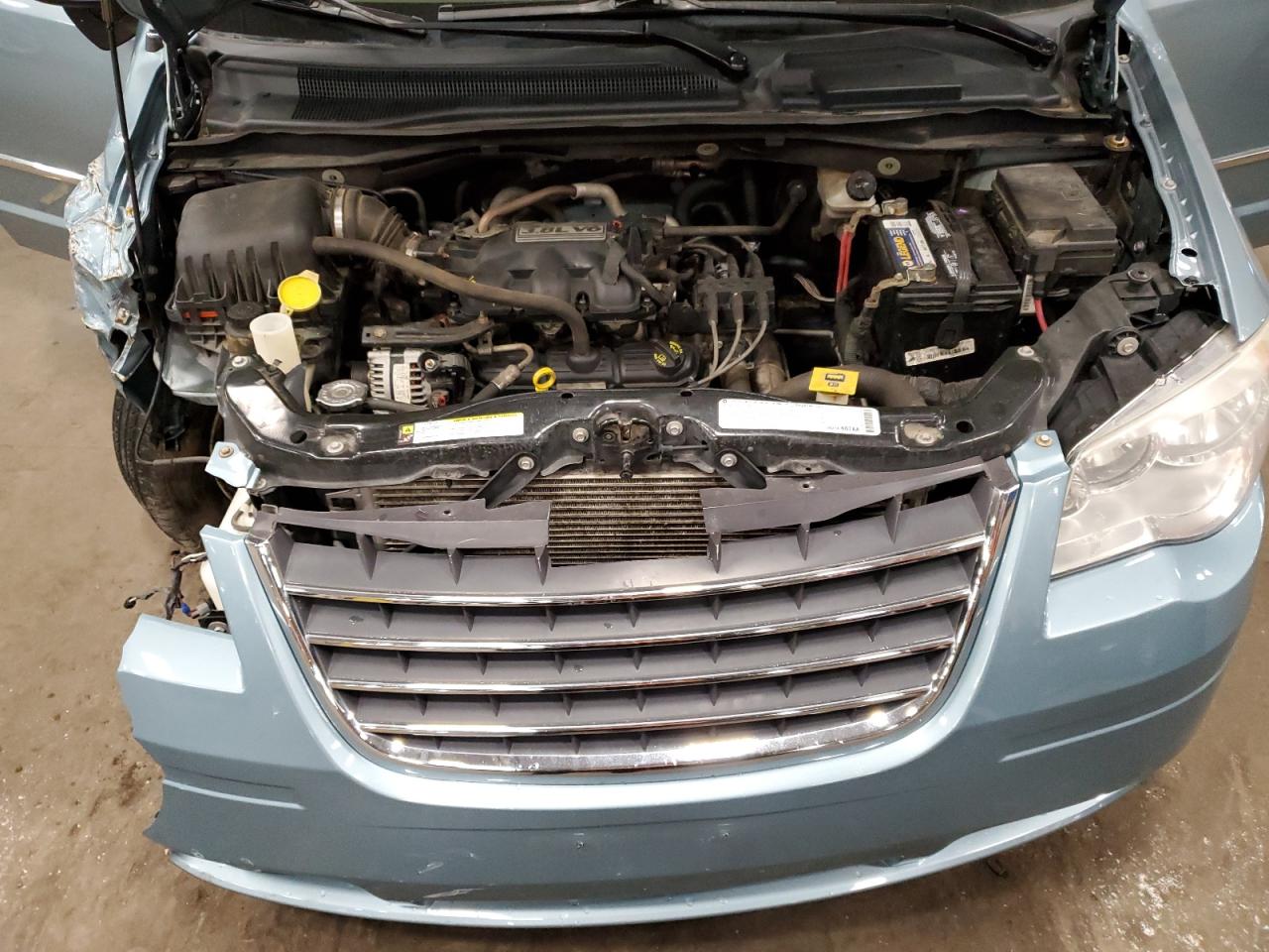 2009 Chrysler Town & Country VIN 2A8HR54129R635385 Copart auction photo, front end / side damage thumbnail 13