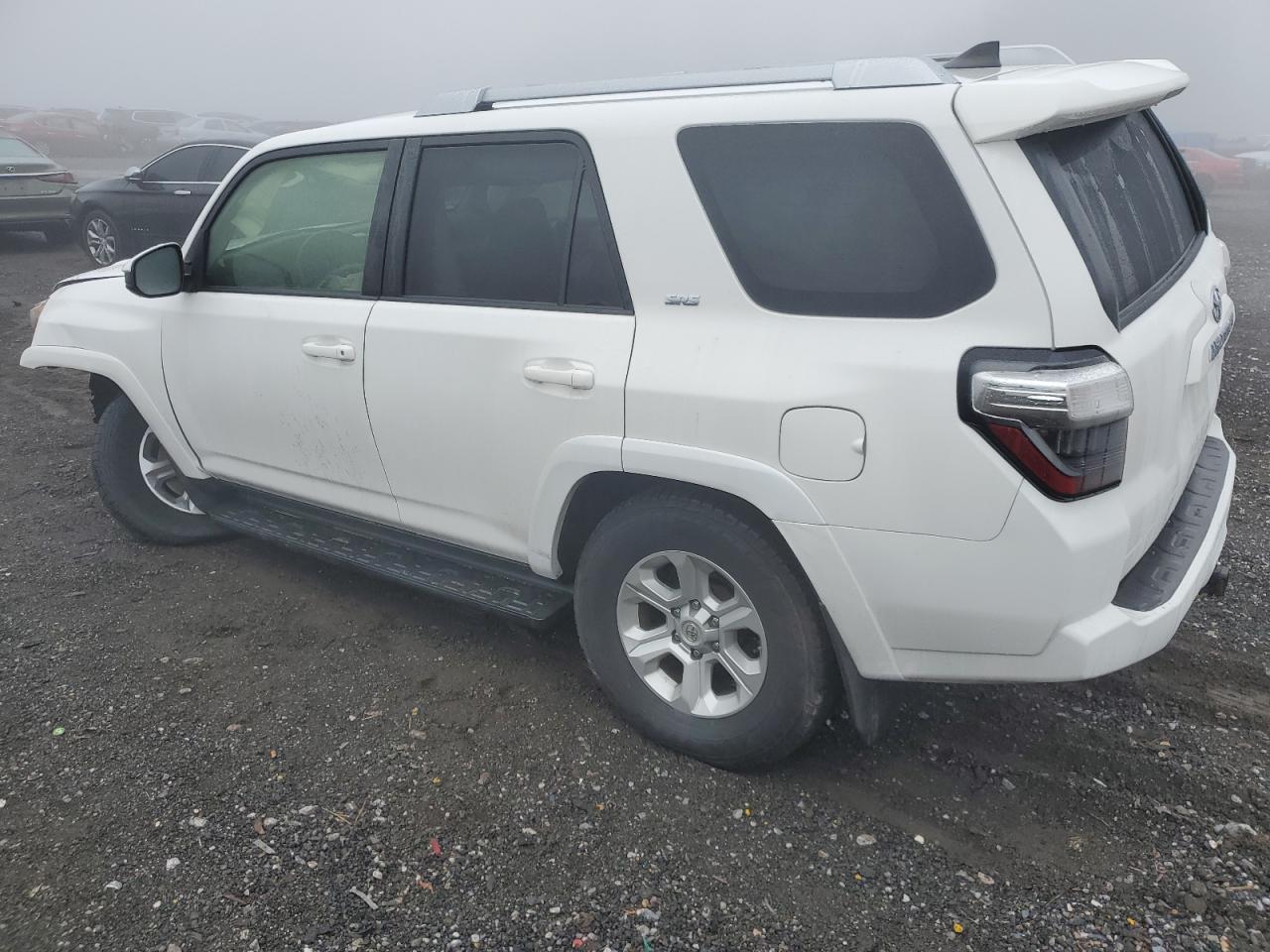 2016 Toyota 4Runner VIN JTEBU5JR8G5300773 Copart auction photo, front end / undercarriage damage thumbnail 2