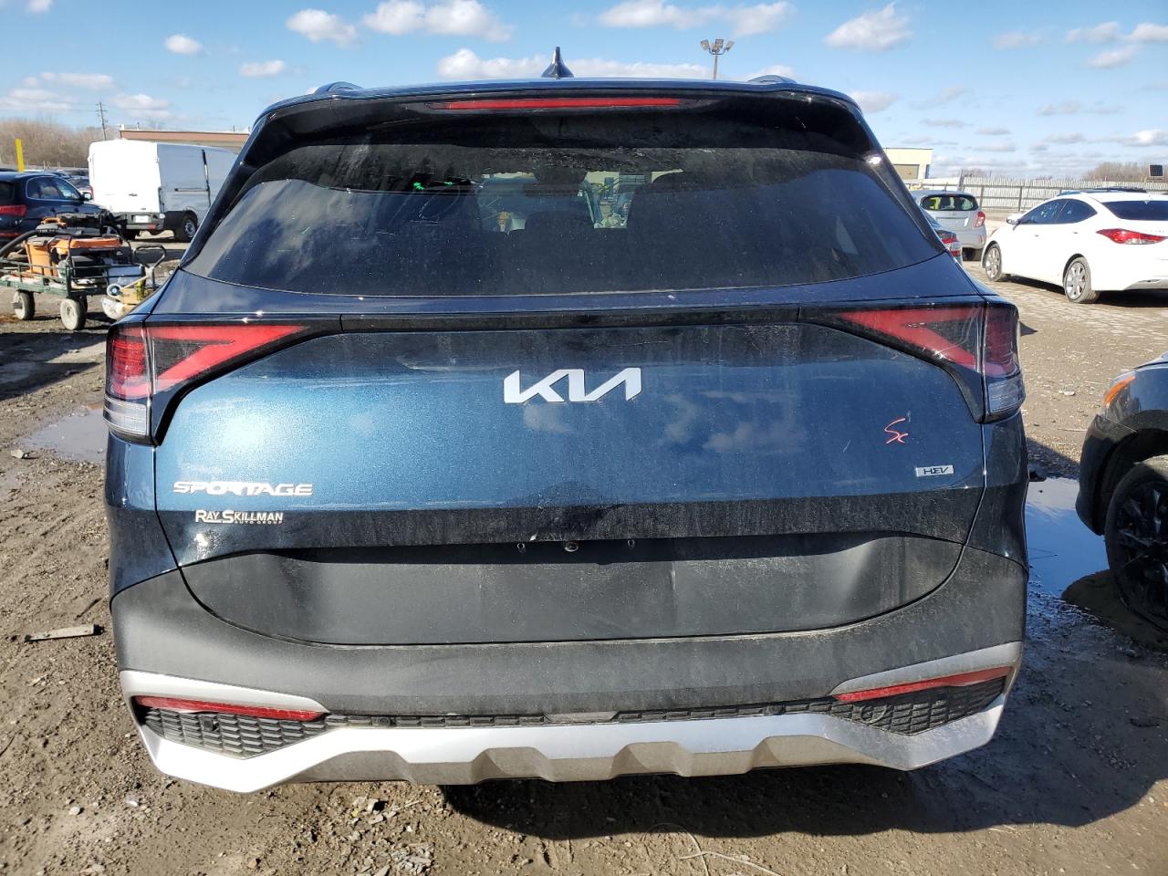 2023 KIA Sportage VIN KNDPVCAGXP7040326 Copart auction photo, front end / minor dent/scratches damage thumbnail 6