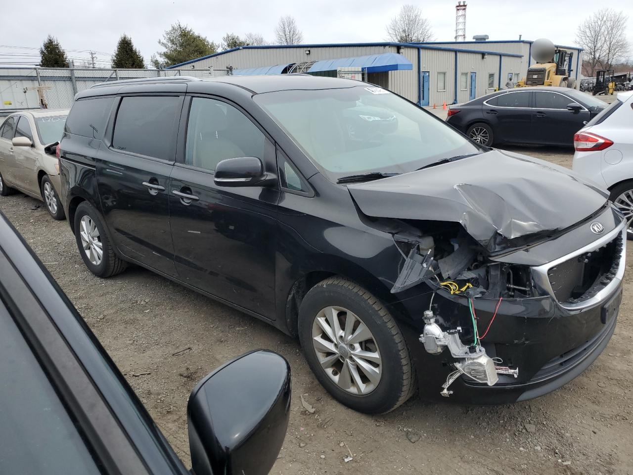 2015 KIA Sedona VIN KNDMB5C1XF6069121 Copart auction photo, front end damage thumbnail 4