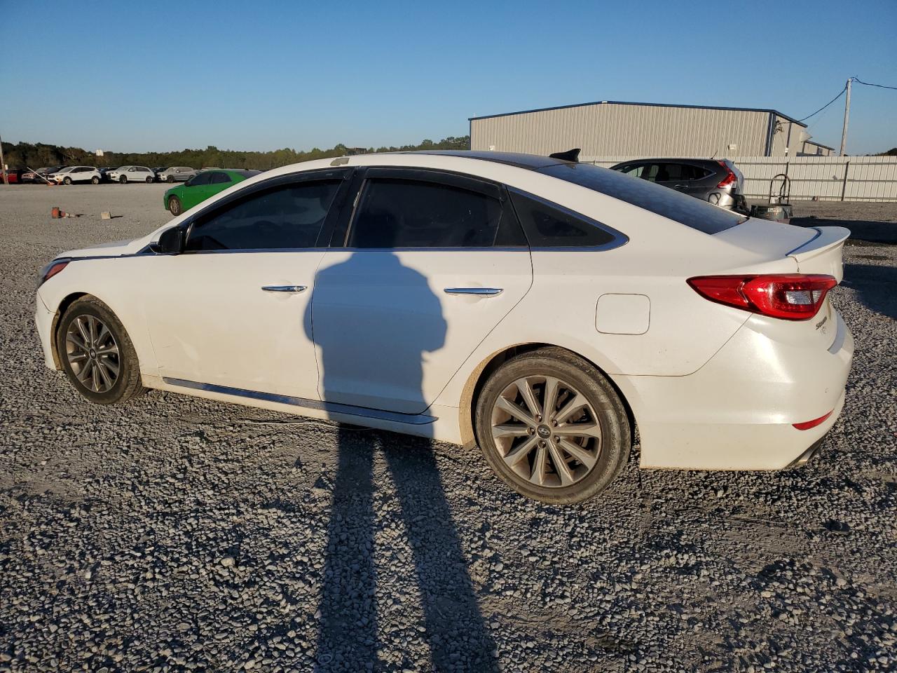 2016 Hyundai Sonata VIN 5NPE34AF6GH337292 Copart auction photo, front end damage thumbnail 2