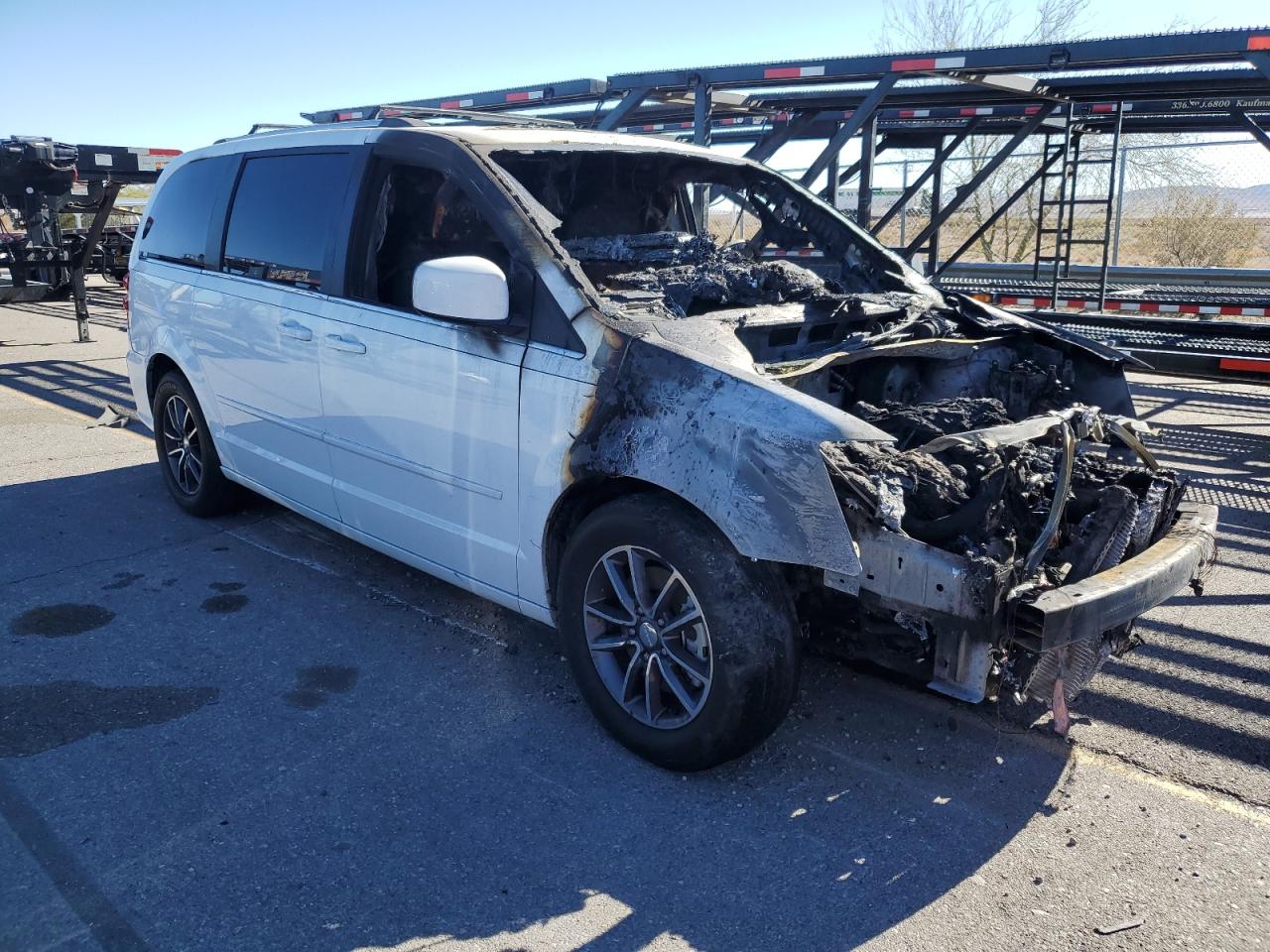 2017 Dodge Caravan VIN 2C4RDGCG4HR717046 Copart auction photo, burn - engine damage thumbnail 4