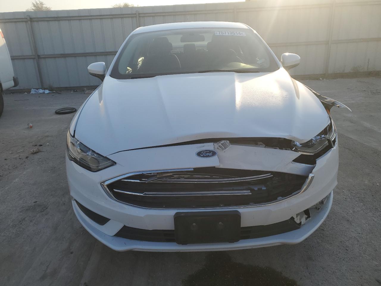 2018 Ford Fusion VIN 3FA6P0LU6JR167006 Copart auction photo, front end damage thumbnail 5