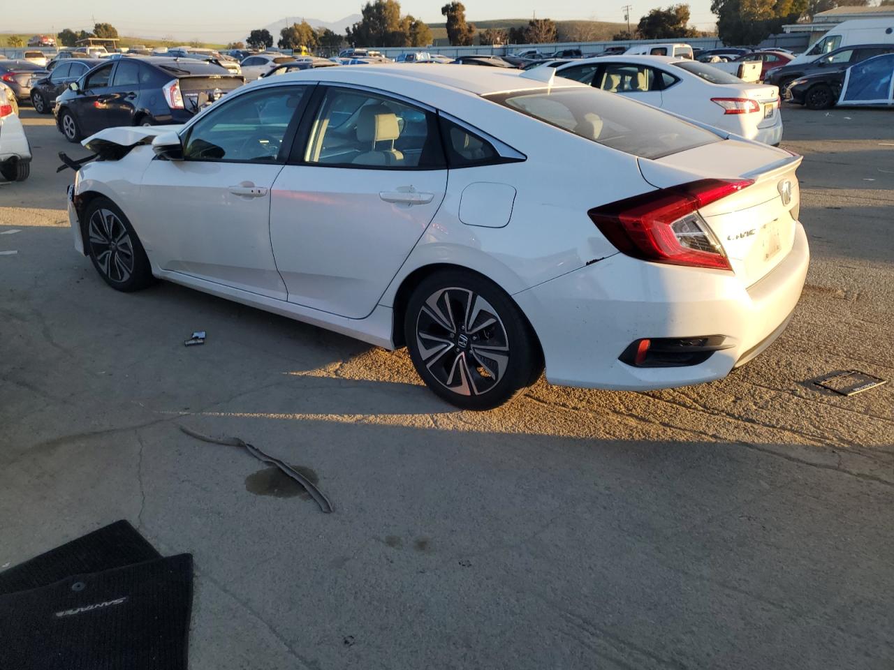 2016 Honda Civic VIN 2HGFC1F33GH645385 Copart auction photo, front end damage thumbnail 2