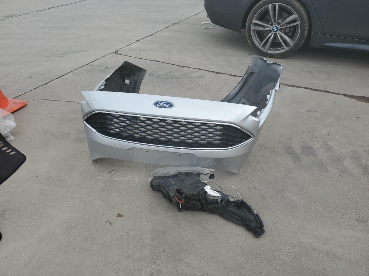 2018 Ford Focus VIN 1FADP3E22JL244781 Copart auction photo, front end damage thumbnail 12