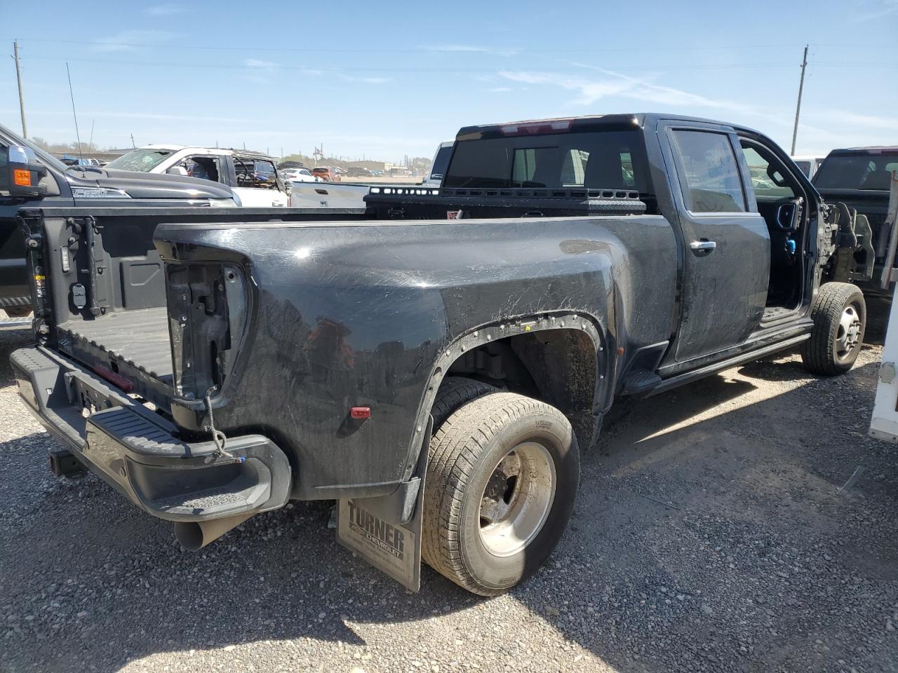2022 Chevrolet Silverado VIN 1GC4YVEY5NF190159 Copart auction photo, stripped / front end damage thumbnail 4