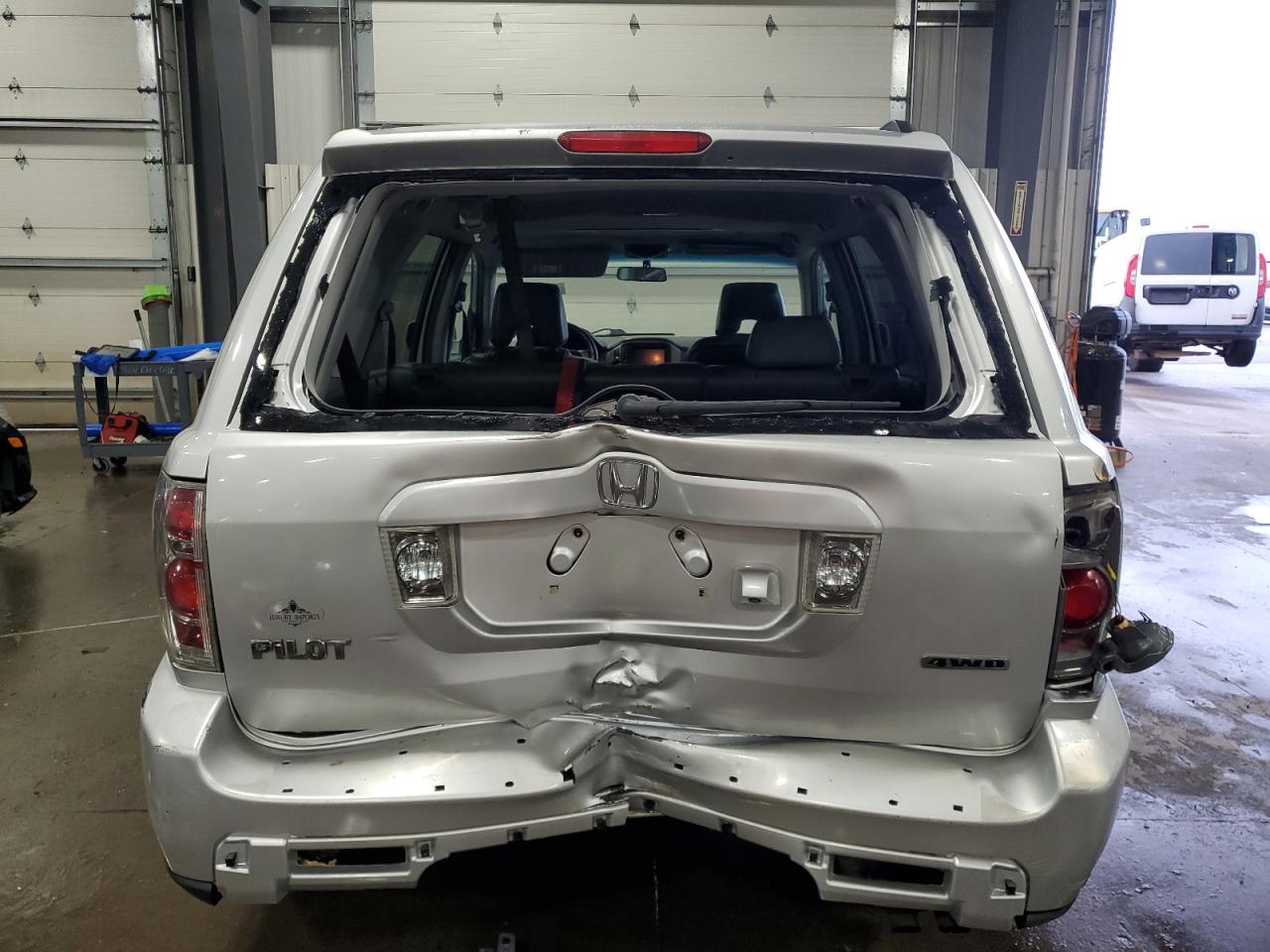2007 Honda Pilot VIN 5FNYF18757B027456 Copart auction photo, rear end / front end damage thumbnail 6