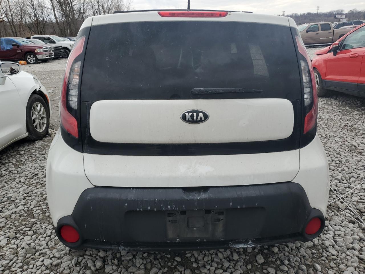 2015 KIA Soul VIN KNDJN2A25F7171716 Copart auction photo, burn - engine damage thumbnail 6