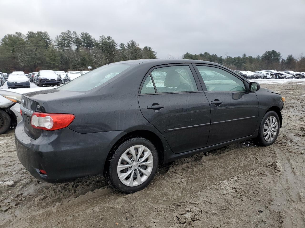 2012 Toyota Corolla VIN 2T1BU4EE7CC847195 Copart auction photo, front end / minor dent/scratches damage thumbnail 3