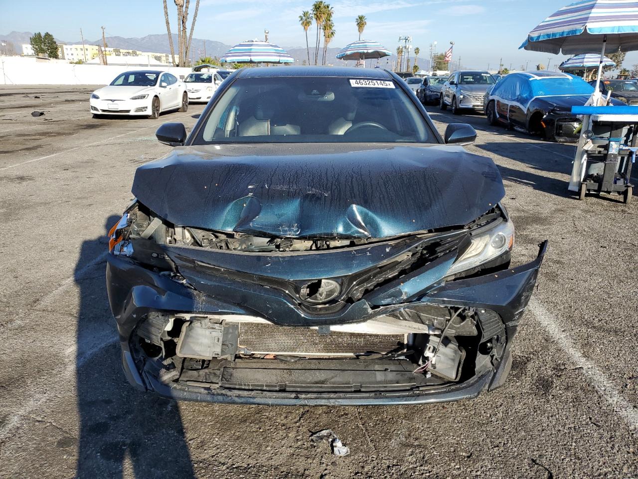 2018 Toyota Camry VIN 4T1B11HK8JU530515 Copart auction photo, front end / minor dent/scratches damage thumbnail 5