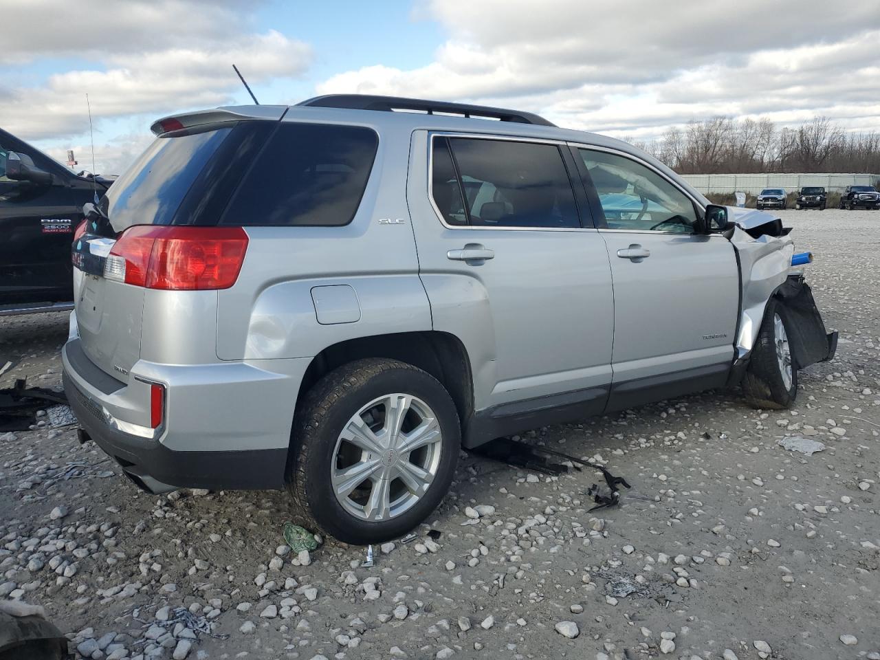 2017 GMC Terrain VIN 2GKFLTE39H6280689 Copart auction photo, front end damage thumbnail 3