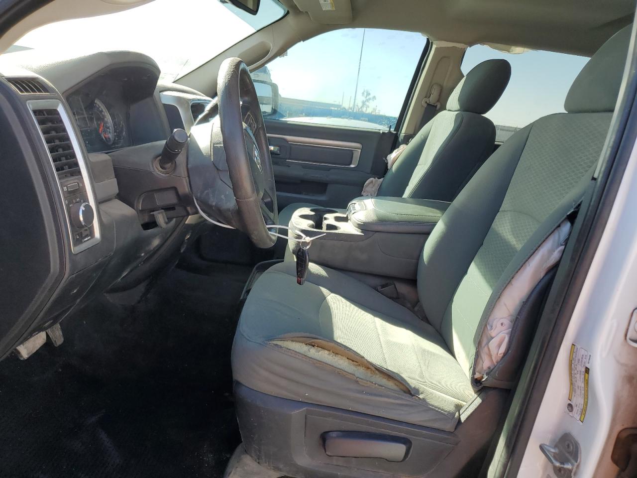2016 RAM 2500 VIN 3C6UR5DL9GG150498 Copart auction photo, minor dent/scratches damage thumbnail 7