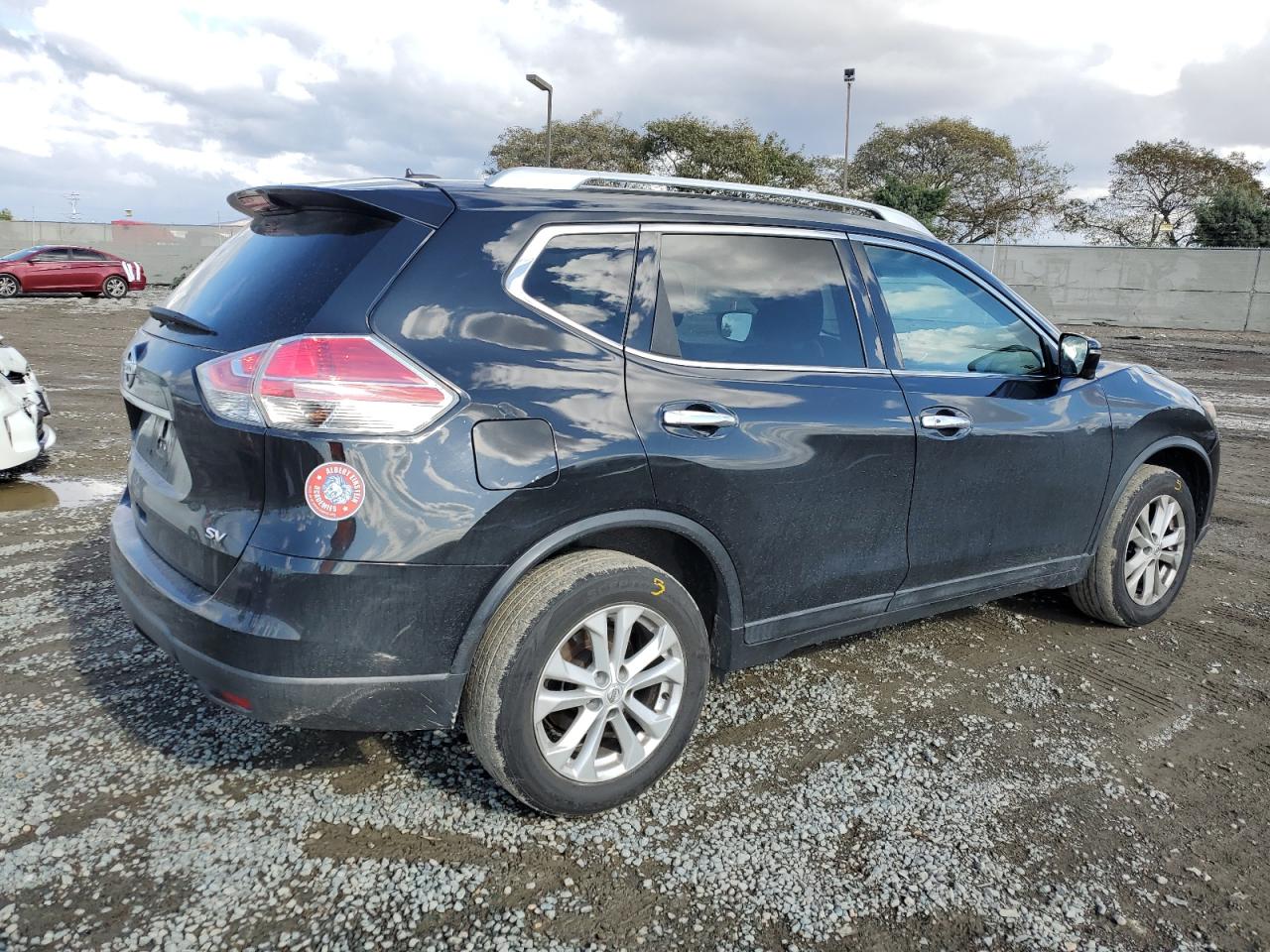 2016 Nissan Rogue VIN 5N1AT2MT8GC845565 Copart auction photo, rear end / side damage thumbnail 3