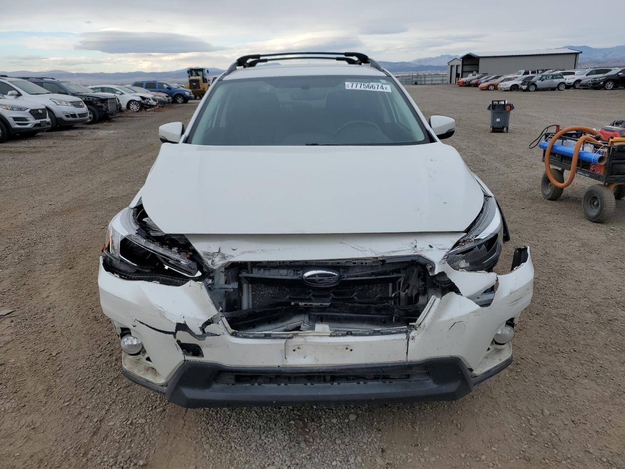 2018 Subaru XV VIN JF2GTAJC3JH257131 Copart auction photo, front end / minor dent/scratches damage thumbnail 5