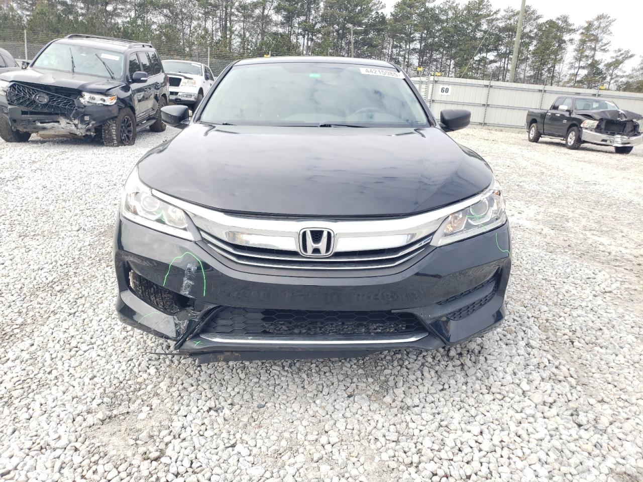 2017 Honda Accord VIN 1HGCR2F39HA147053 Copart auction photo, all over damage thumbnail 5