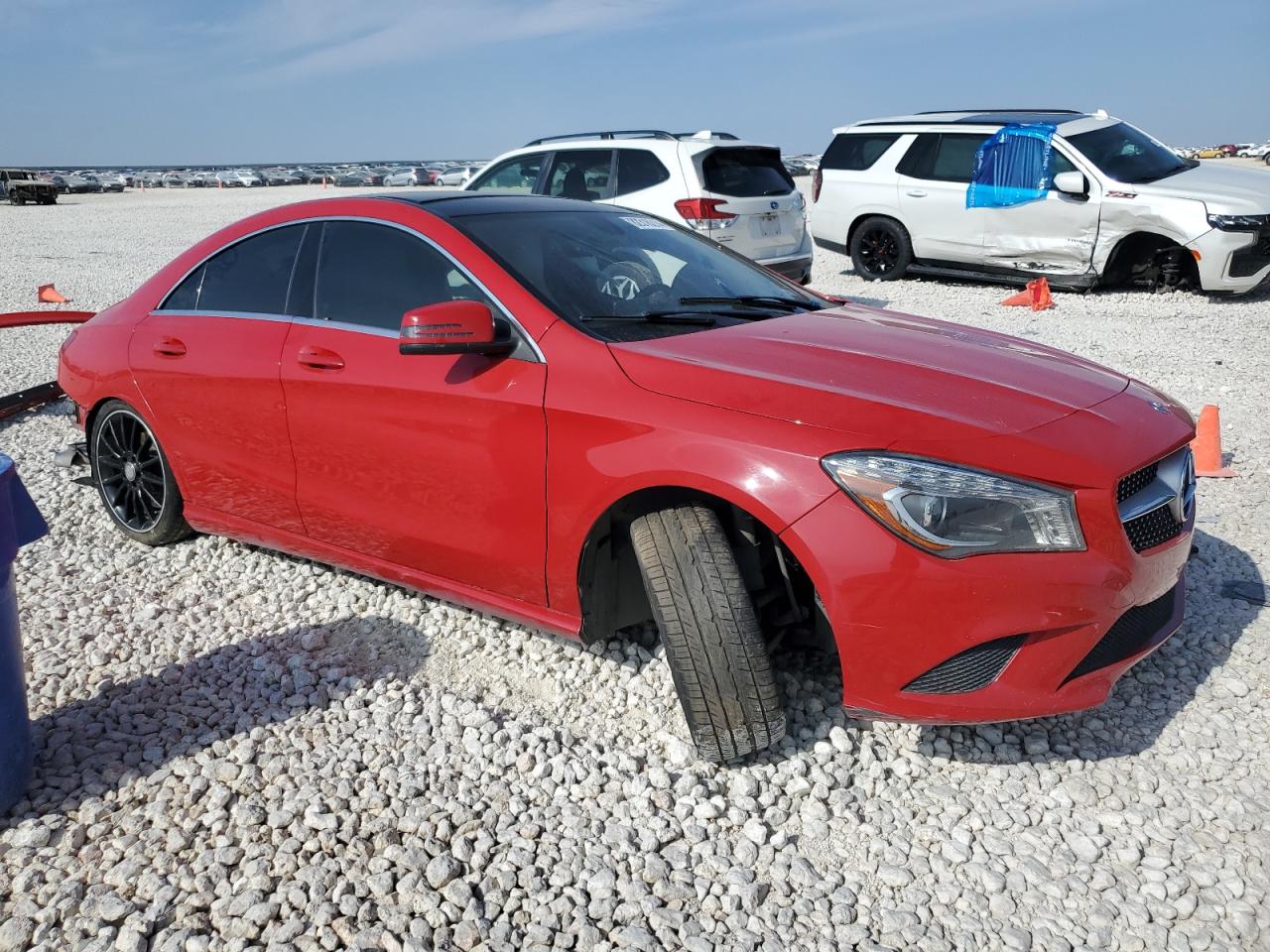 2014 Mercedes-Benz CLA-klasse VIN WDDSJ4GB7EN129891 Copart auction photo, side / rear end damage thumbnail 4
