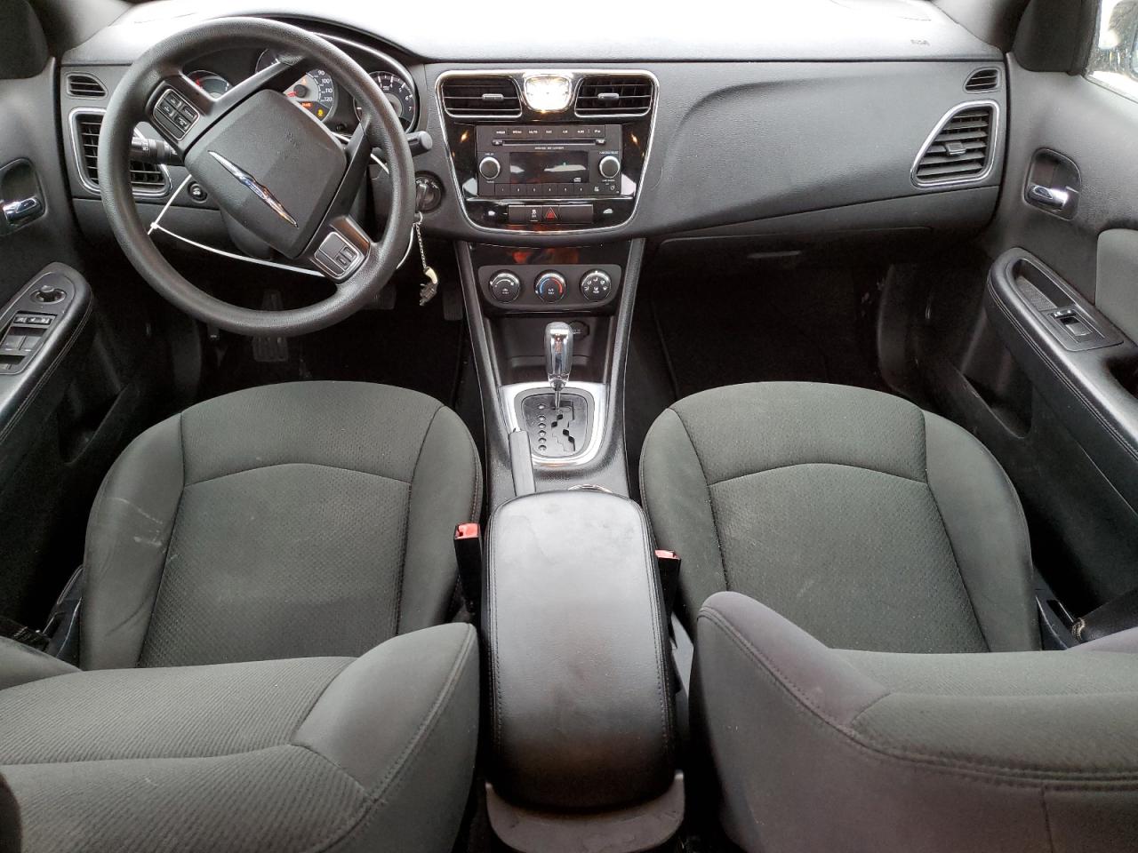 2012 Chrysler 200 VIN 1C3CCBAB4CN172463 Copart auction photo, front end / minor dent/scratches damage thumbnail 8