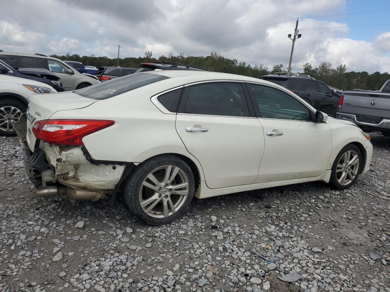 2016 Nissan Altima VIN 1N4BL3AP7GC246992 Copart auction photo, all over damage thumbnail 3