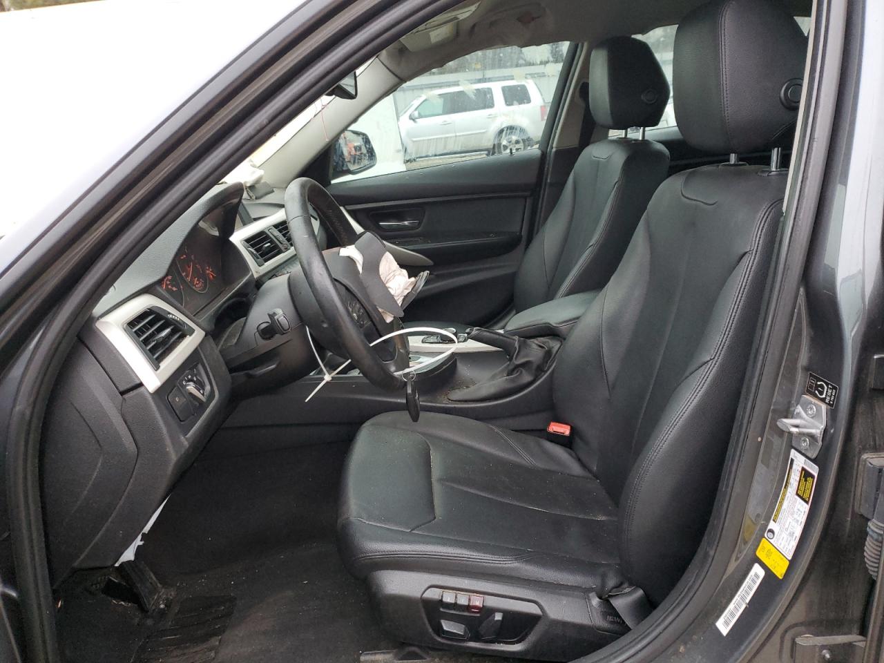2014 BMW 3er VIN WBA3B1G54ENS80074 Copart auction photo, front end / minor dent/scratches damage thumbnail 7