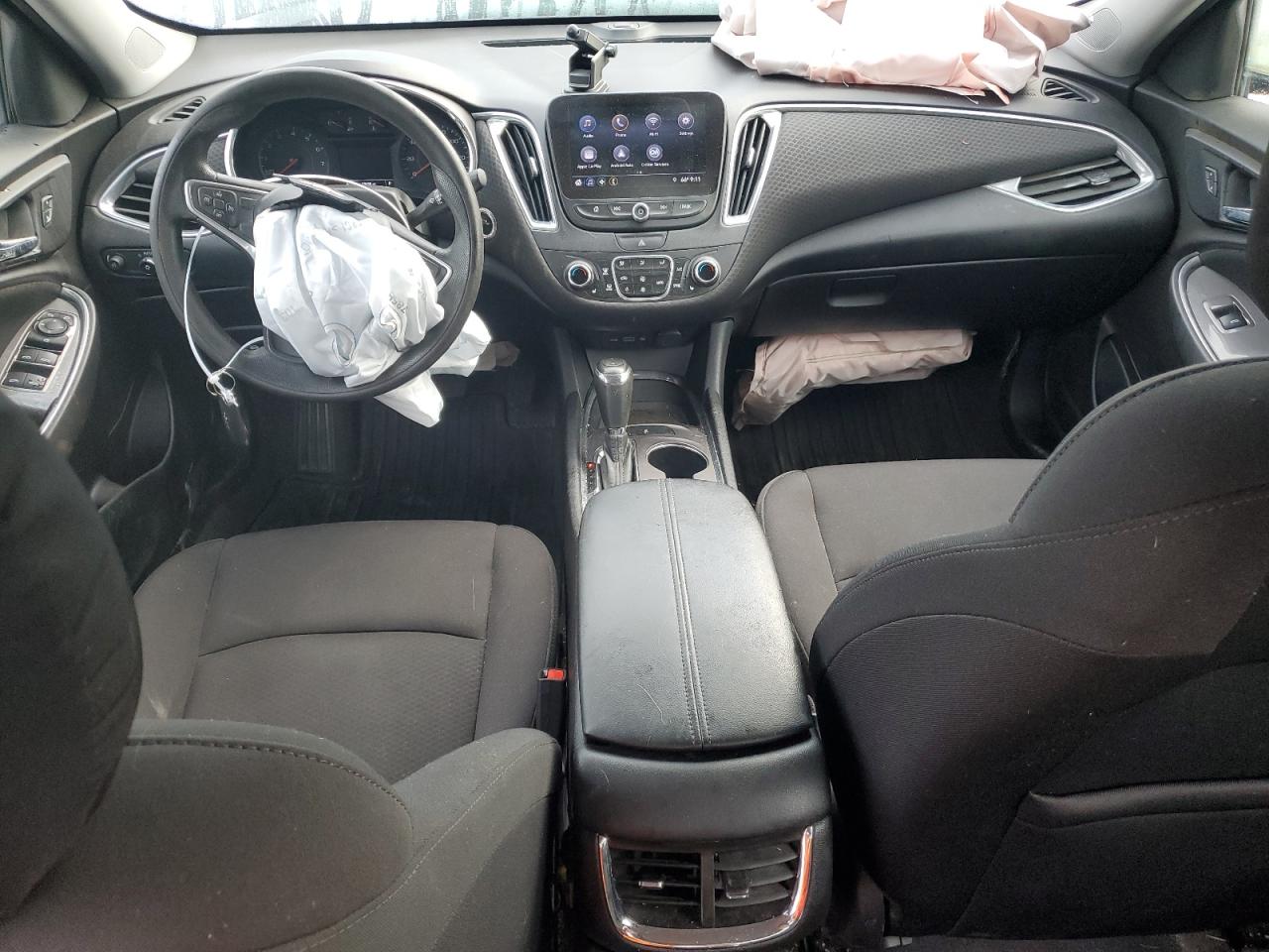 2019 Chevrolet Malibu VIN 1G1ZD5ST7KF207686 Copart auction photo, front end damage thumbnail 8