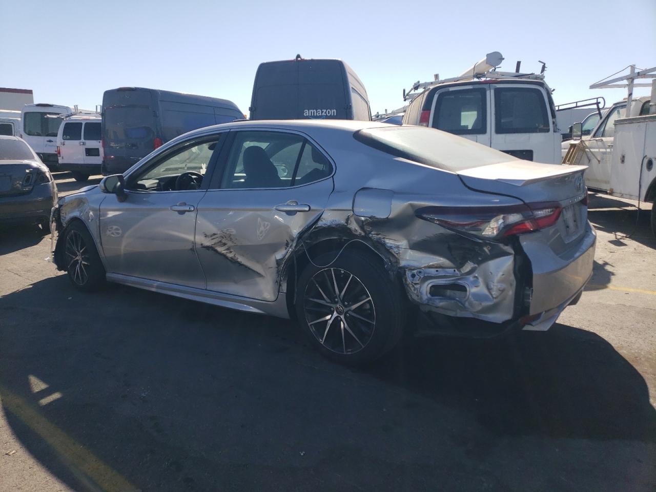 2023 Toyota Camry VIN 4T1G11AKXPU152898 Copart auction photo, all over / burn damage thumbnail 2